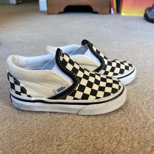 baby checkered vans